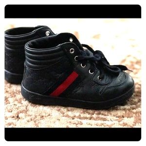 Boys Gucci sneakers